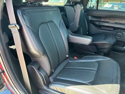 Used 2021 Ford Expedition Limited AWD/4WD image 44