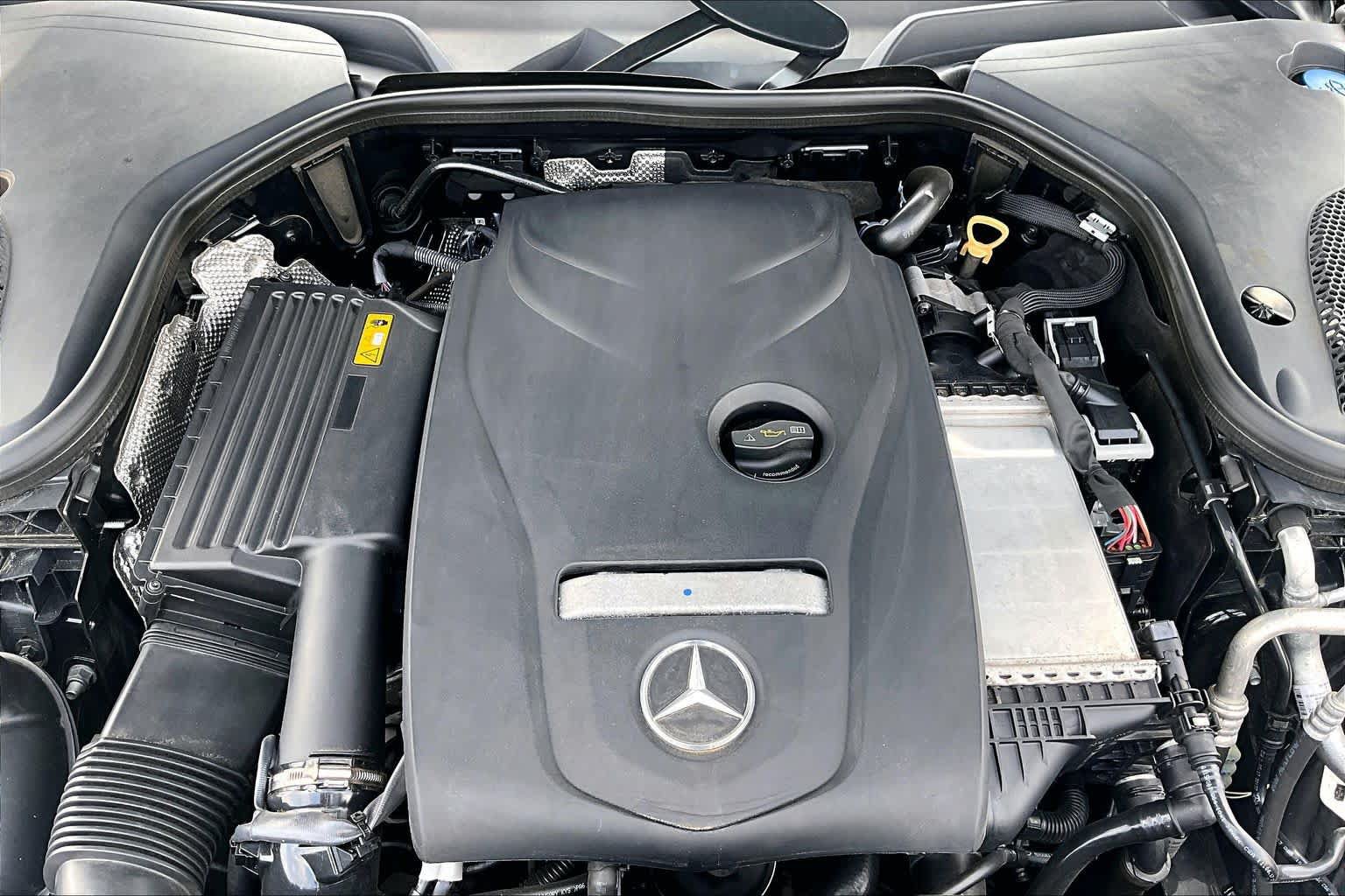 Used 2018 Mercedes-Benz E 300 image 32