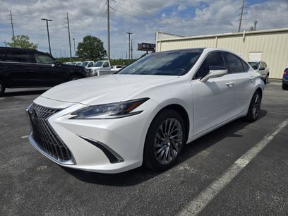 Used 2024 Lexus ES 350 Ultra Luxury w/ Accessory Package (Z2)