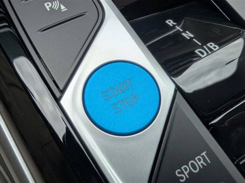 Used 2023 BMW i4 eDrive40 w/ Premium Package RWD image 27