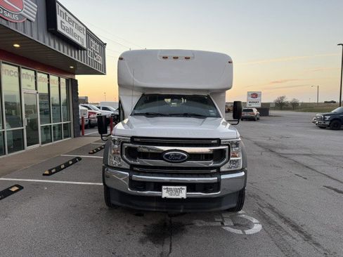 Used 2021 Ford F550 2WD Regular Cab Super Duty image 10