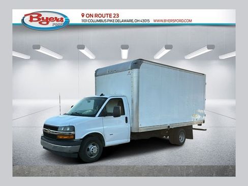 Used 2020 Chevrolet Express 3500 Extended w/ Power Convenience Package RWD image 1