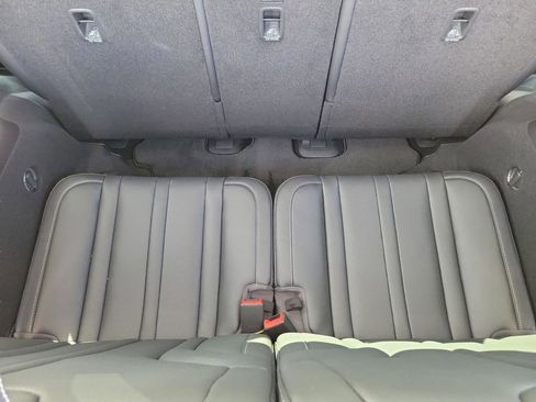 New 2026 Genesis GV80 2.5T Advanced image 13