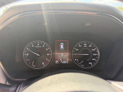 Used 2023 Subaru Outback Premium AWD/4WD image 14