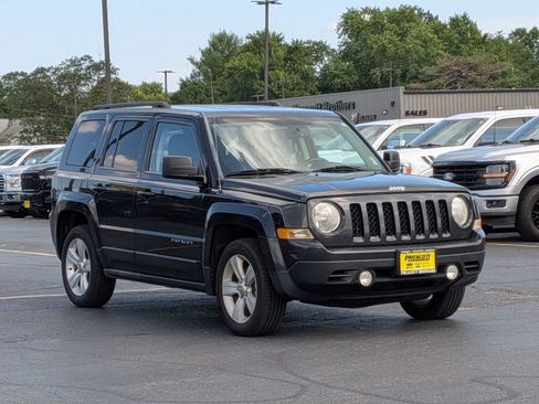 Used 2011 Jeep Patriot Latitude FWD image 1