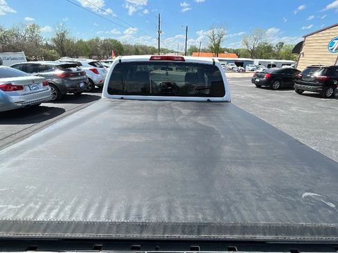 Used 2019 Nissan Frontier S image 29