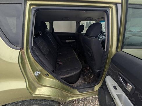 Used 2012 Kia Soul + FWD image 26