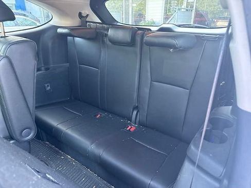 Used 2024 Toyota Highlander Platinum AWD/4WD image 12