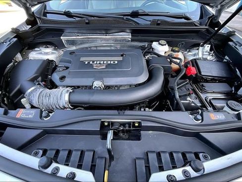 Used 2022 Cadillac XT4 Premium Luxury w/ Safety Alert Package image 20