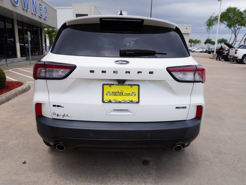 Certified 2022 Ford Escape SEL w/ SEL Stealth AWD Package image 6