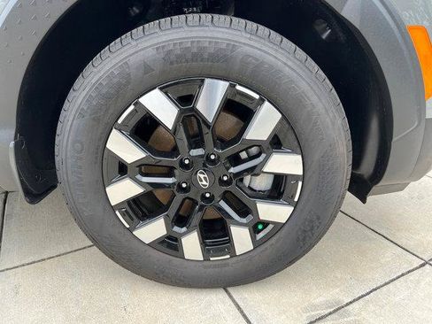 Used 2026 Hyundai Santa Cruz SE FWD image 5