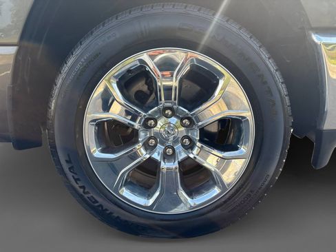 Used 2020 RAM 1500 Big Horn AWD/4WD image 17