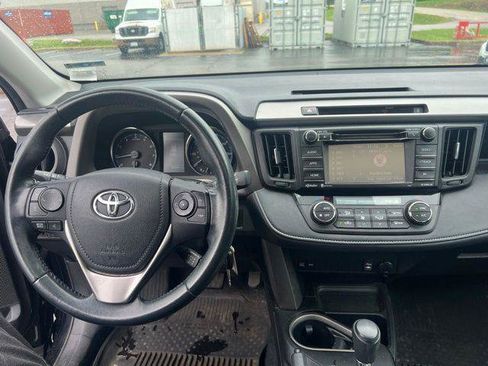 Certified 2016 Toyota RAV4 XLE AWD/4WD image 9