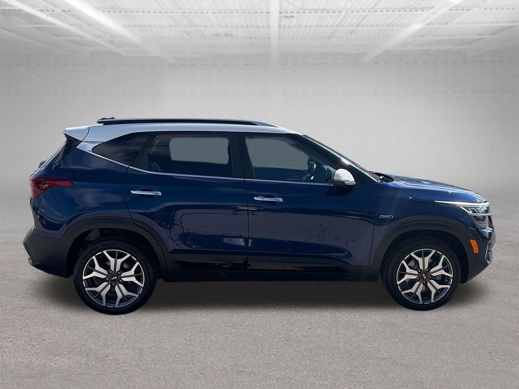Used 2021 Kia Seltos SX AWD/4WD image 7