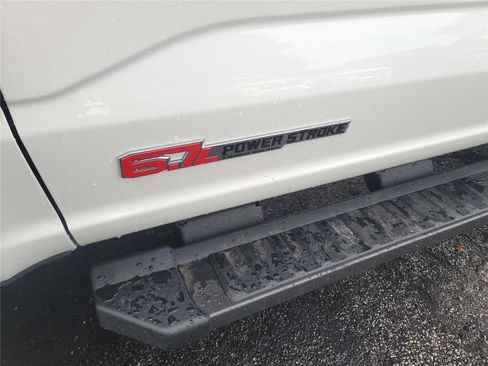 New 2026 Ford F250 Lariat w/ Black Appearance Package image 12