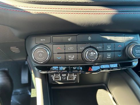 New 2026 Dodge Durango GT AWD/4WD image 17