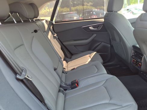 Used 2025 Audi Q8 Premium Plus w/ Premium Plus Package AWD/4WD image 26