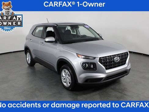 Certified 2025 Hyundai Venue SE FWD image 5