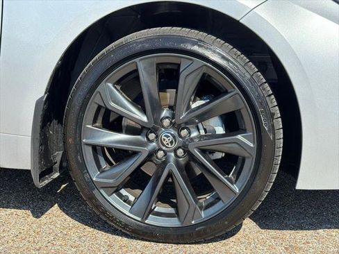 Certified 2025 Toyota Corolla SE image 7