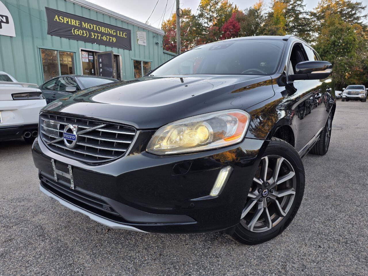 Used 2016 Volvo XC60 T5 Platinum AWD/4WD image 2