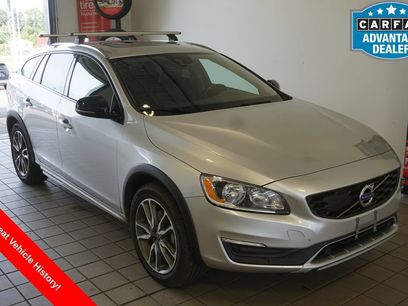 Used 2018 Volvo V60 T5 Cross Country w/ Convenience Package