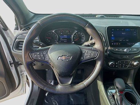 Used 2022 Chevrolet Equinox RS w/ Infotainment Package AWD/4WD image 10