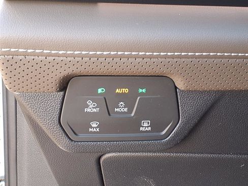 New 2026 Volkswagen Atlas SEL AWD/4WD image 23