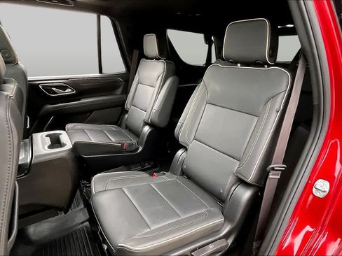 Certified 2024 GMC Yukon SLT w/ SLT Luxury Package RWD image 20