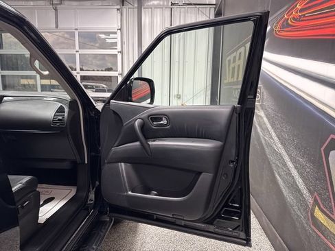 Used 2024 Nissan Armada SV w/ Cargo Package AWD/4WD image 29