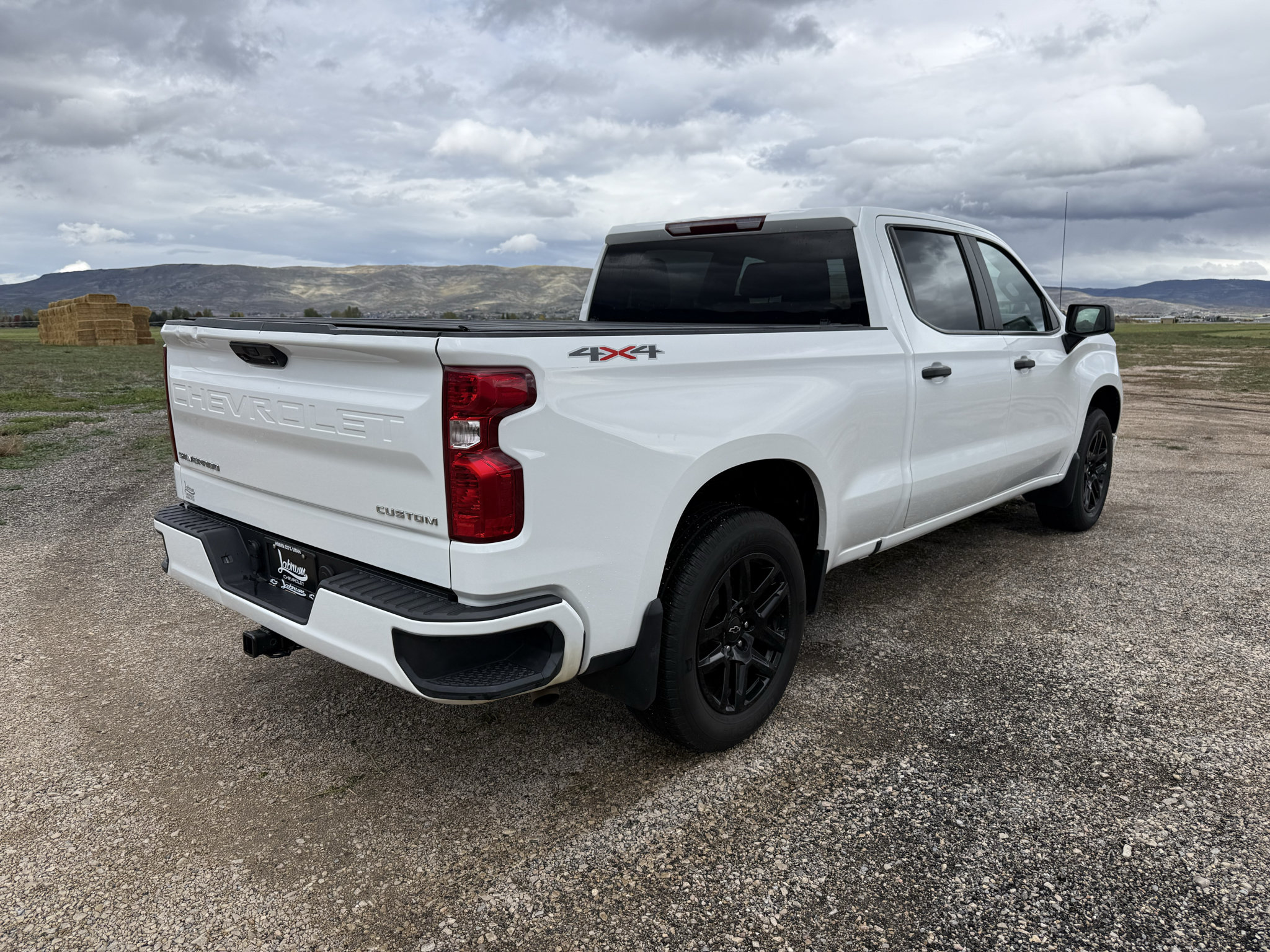 Used 2024 Chevrolet Silverado 1500 Custom AWD/4WD image 7