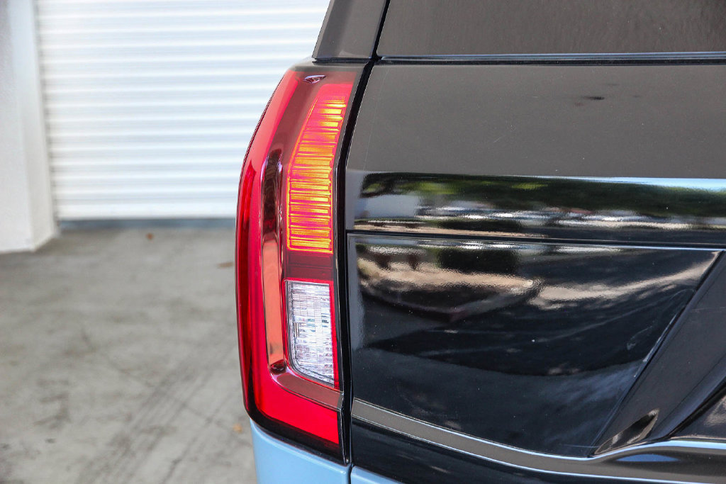 Certified 2025 Ford Expedition Active RWD image 9