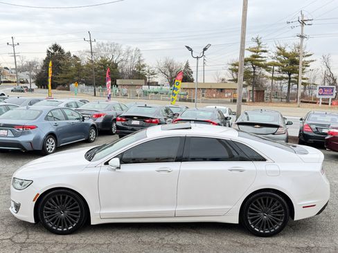 Used 2017 Lincoln MKZ Reserve w/ Climate Package image 7