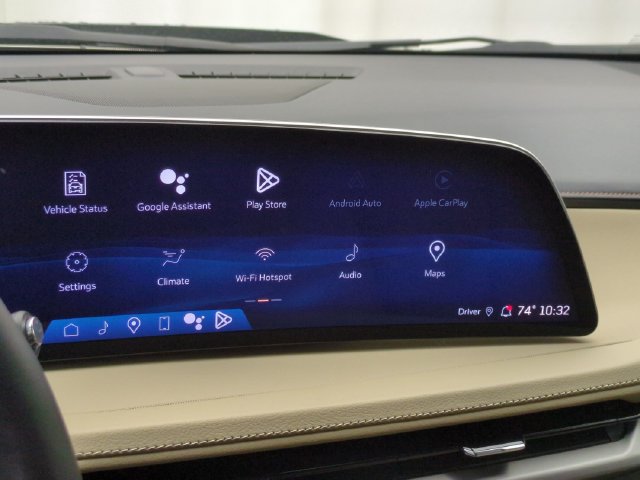 Used 2024 Cadillac XT4 Luxury w/ Cold Weather Package AWD/4WD image 14