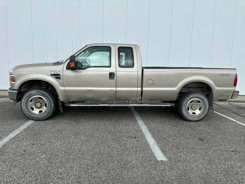 Used 2008 Ford F350 XLT AWD/4WD image 3