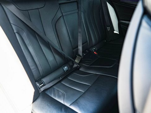 Used 2022 BMW M5 w/ Executive Package AWD/4WD image 20