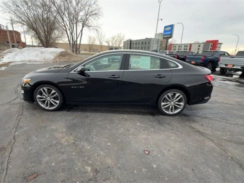 Used 2024 Chevrolet Malibu LT image 5