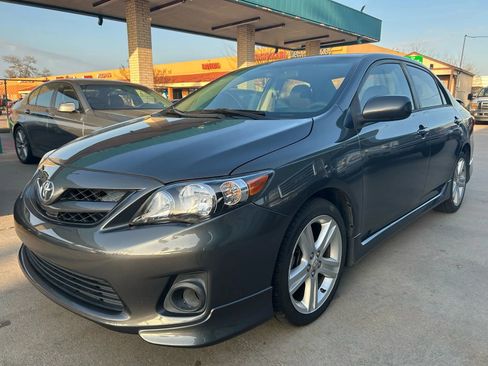 Used 2013 Toyota Corolla S w/ Premium Pkg image 1