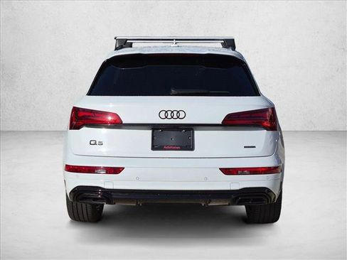 Used 2024 Audi Q5 e Premium Plus w/ Premium Plus Package AWD/4WD image 7