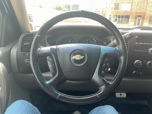 Used 2013 Chevrolet Silverado 2500 W/T AWD/4WD image 14