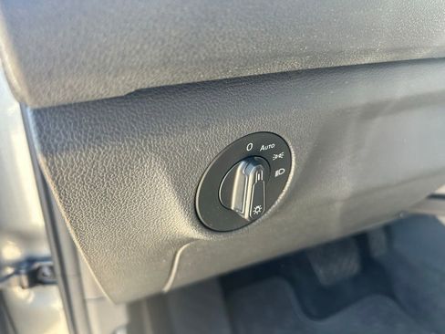 Used 2020 Volkswagen Jetta S FWD image 49