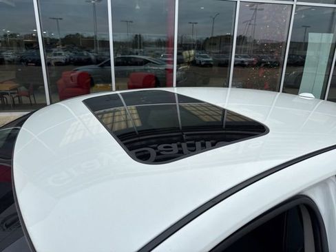 Certified 2024 Nissan Altima 2.0 SR image 13