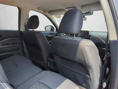 Used 2022 Nissan Pathfinder SV FWD image 20