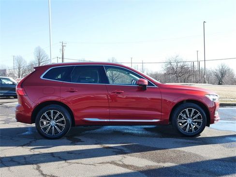Used 2019 Volvo XC60 T5 Inscription w/ Protection Package Premier image 8