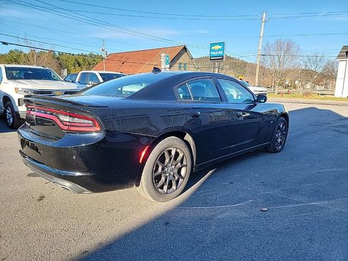 Used 2018 Dodge Charger GT AWD/4WD image 5