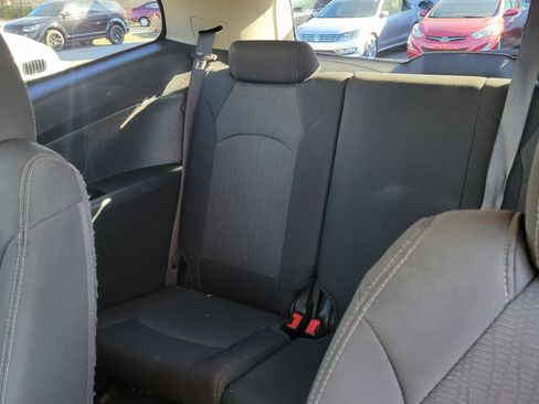 Used 2014 Chevrolet Traverse LT w/ All-Star Edition image 17