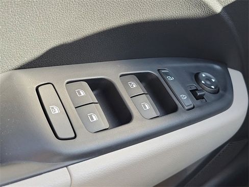 New 2026 Hyundai Venue SEL image 16