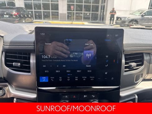 Used 2024 Ford Expedition Max XLT AWD/4WD image 17