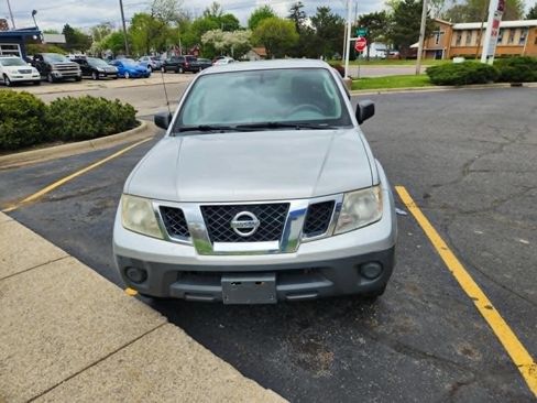 Used 2011 Nissan Frontier S AWD/4WD image 9