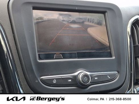 Used 2022 Chevrolet Equinox RS AWD/4WD image 18