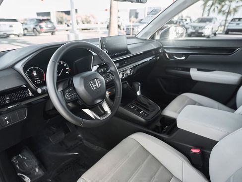 Used 2024 Honda CR-V EX-L image 2